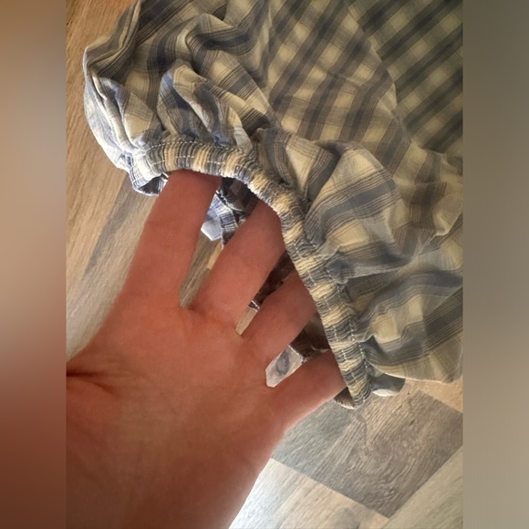 TRENDING: CARGO PANTS blue plaid, oversized, cargo pants - Picture 2 of 6